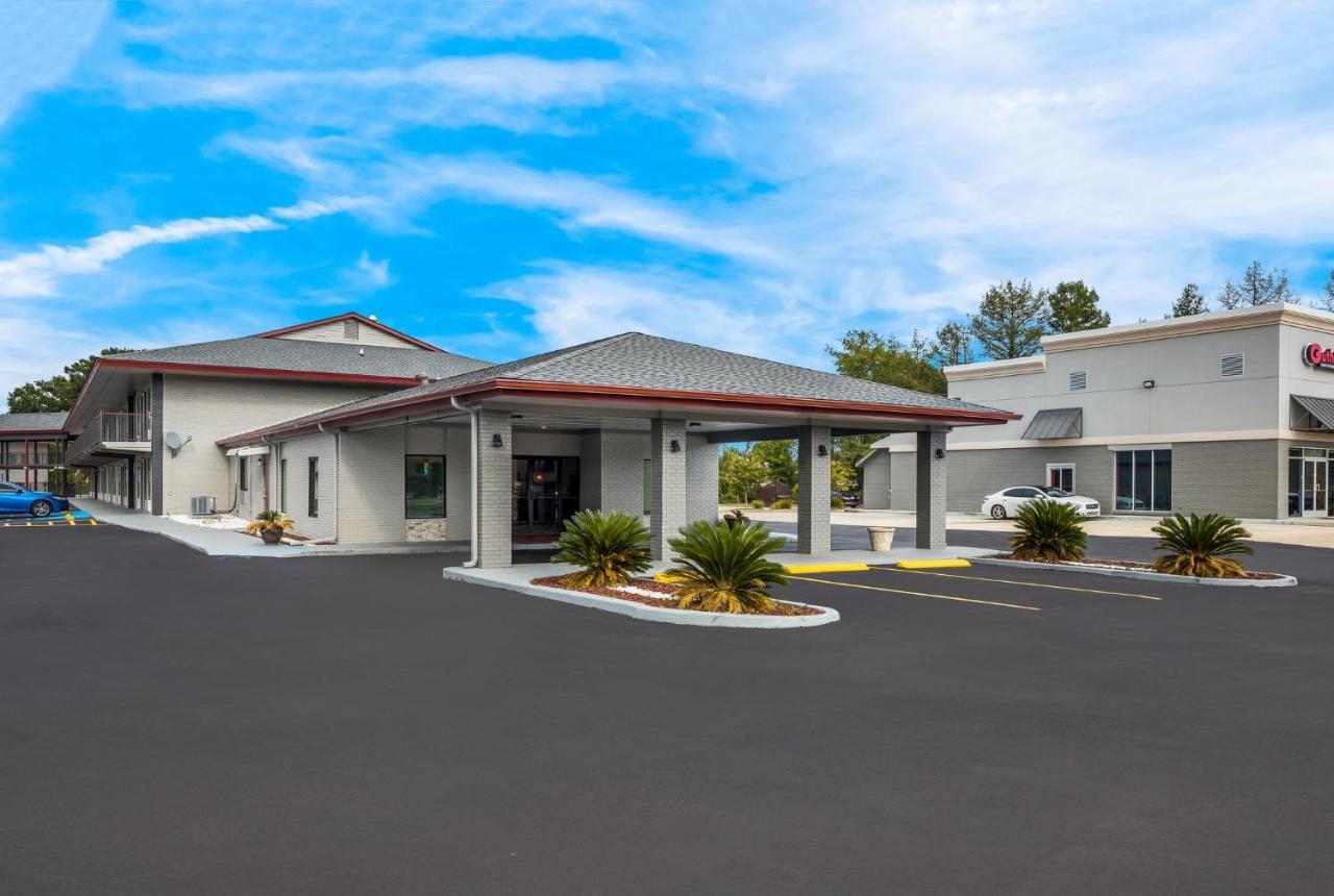 Red Roof Inn & Suites Томасвилл Экстерьер фото