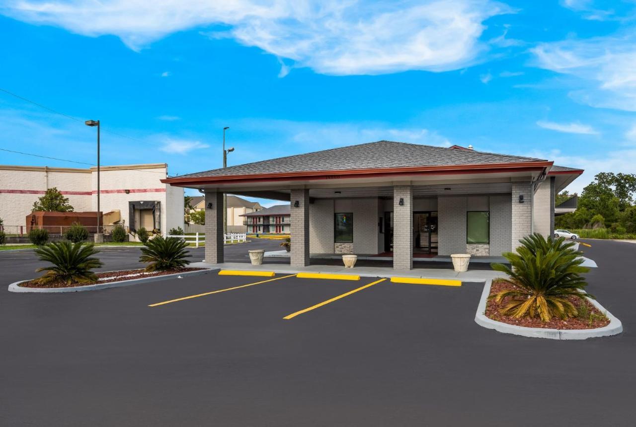 Red Roof Inn & Suites Томасвилл Экстерьер фото