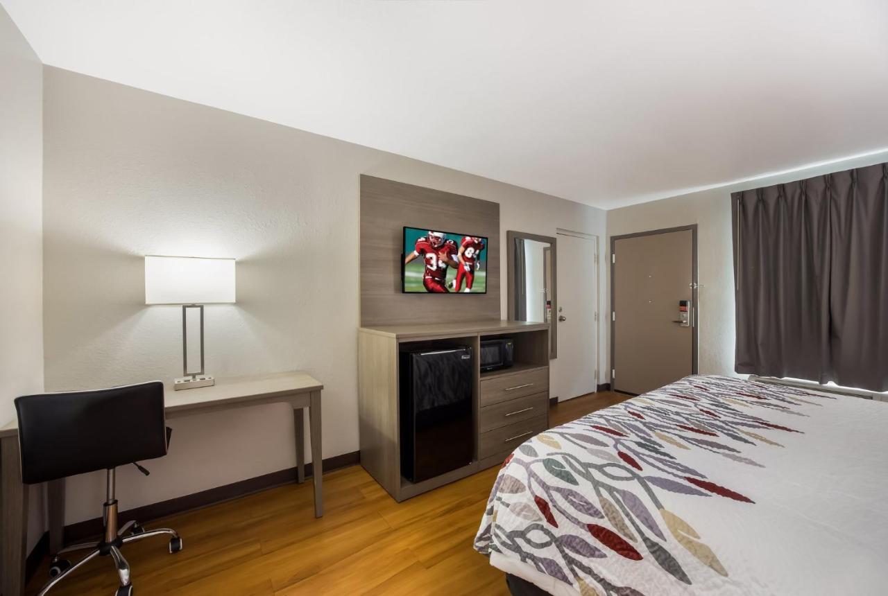 Red Roof Inn & Suites Томасвилл Экстерьер фото